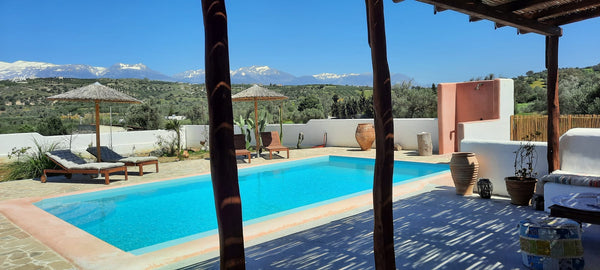 Villa Louloudia is een stijlvol ingerichte luxe villa met privé zwembad en prach  stijlvolle luxe villa met privé zwembad Entire villa vacation rental 581009847574797005