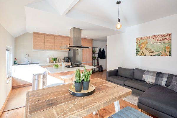 Relax after a day visiting the city, working for the EU or spending time with yo Ixelles, Belgium Modern & calm flat, perfect for visiting Brussels! Entire rental unit vacation rental 29117391