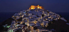 Ένα όμορφο στούντιο κοντά στη πλατεία της Χώρας, με τους οκτώ μύλους, και στη μα Athens, Greece Irida studio Entire home vacation rental 25850075