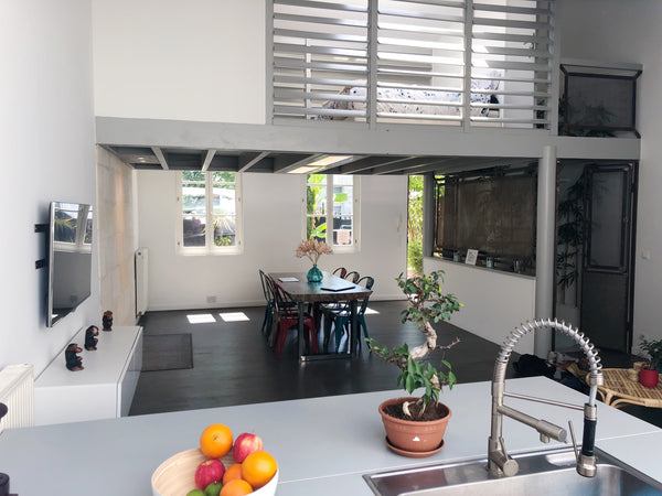 Bienvenue dans notre Loft de caractère de 65 m² au style industriel et épuré sit Bordeaux, France Jolie échoppe Bordelaise proche Bordeaux Entire home vacation rental 25027897