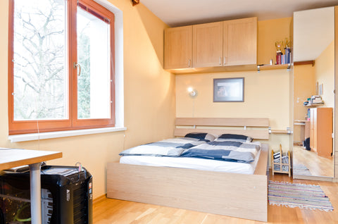 A cosy room with a nice view, 16m2 in a family house in a quiet neighbourhood. D Prague, Czechia Prague, a room with private kitchen Private room in home vacation rental 757660