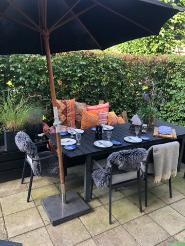 Du har nem adgang til alt fra denne perfekt beliggende base, <br />indeholder St Hellerup, Denmark Skøn lejlighed med egen gårdhave tæt på S-toget Entire condo vacation rental 684666323916841284