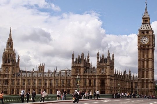 Changing of the Guard Half Day Private Walking London Tour  Private Tours and Travel Guide Europe London CITY London Destination Tour