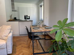 Gezellig gerenoveerd appartement gelegen in de bekende winkelbuurt 'De wilde zee Antwerp, Belgium Gerenoveerd appartement midden in het mode centrum Entire condo vacation rental 638168938133265353