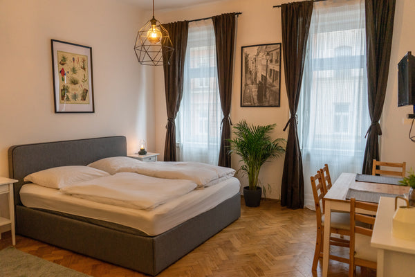 The apartment is located in Penzing, the 14th district of Vienna. The builing is Vienna, Austria Cozy Apartment in the 14th district of Vienna Entire rental unit vacation rental 42165076