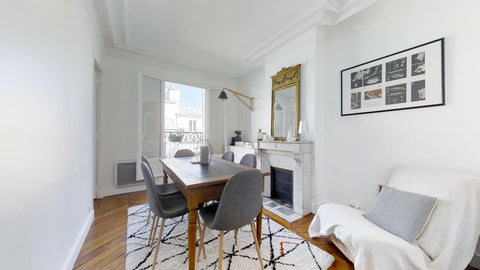 Au coeur du 9ème arrondissement, et de Montmarte, appartement typiquement parisi Paris, France Flat Paris 9 / Montmartre/ Sacré Coeur/ 4pax Entire rental unit vacation rental 24862418