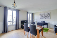 Fantastic and large super bright studio 17th-Guy Mocquet<br /><br /><b>The space Paris, France GuestReady - Bright Studio at 17th ARR(Guy Mocquet Entire rental unit vacation rental 24597997