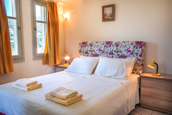 Villa View Studios is beautiful, self-catered, fully equipped holiday accommodat  Villa View Studios - Split Level Apartment Entire rental unit vacation rental 25925820