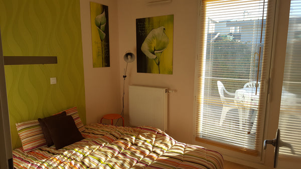 This accomodation is perfect for serious and respectful travellers coming to Bor Bordeaux, France Welcome near Bordeaux in a 4/6 people accomodation Entire home vacation rental 18994416