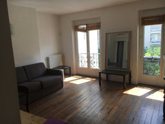 Duplex in the bustling center of Paris, with 1 bedroom, 1 private bathroom, 1 li Paris, France 1 to 4 people Duplex in central Paris (Beaubourg) Private room in rental unit vacation rental 25655329