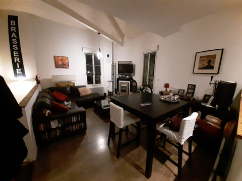 Joli deux-pièces en duplex typiquement Bordelais avec ses pierres apparentes, sa Bordeaux, France Duplex Bordeaux Bastide Entire loft vacation rental 41321101