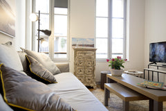 In the heart of the historic center of Bordeaux, charming 2-room apartment fully Bordeaux, France _MAUBEC Entire rental unit vacation rental 18682648