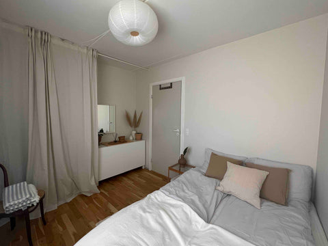 Lys lejlighed, smukt og roligt område, tæt på kanalen og metro stationen.<br /><  Skønt værelse på Christianshavn Private room in condo vacation rental 704100590834450237