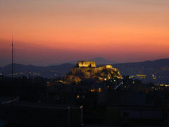 Enjoy Athens with us! double bed room, in a comfortable sunny app/tment. Private Athens, Greece Enjoy Athens with us.  Room rental at Eleni's home Private room in bed and breakfast vacation rental 27347934