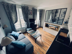 Bonjour à vous. <br /> <br />Bienvenue à Paris :-)<br />Nouvelle décoration...<b Vichy, France Escapade à Montmartre Entire rental unit vacation rental 24787035