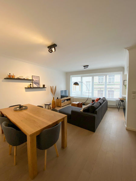 Beautiful and lightful apartment in the trendy South of Antwerp. The apartment i Antwerp, Belgium Light and cozy apartment Antwerp South Entire rental unit vacation rental 54275036