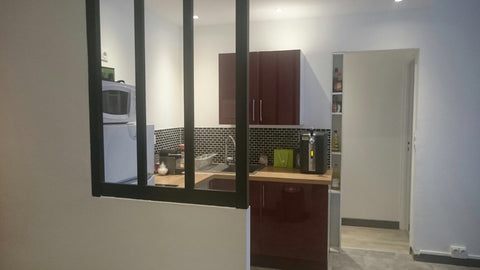 Appartement traversant très lumineux, situé en centre ville de Merignac dans une La Rochelle, France Appartement rénové avec soin idéalement placé Entire rental unit vacation rental 22624354