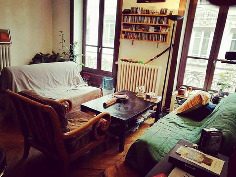 Appartement super bien situé dans le coeur de la ville! À quelques pas seulement Lyon, France Salon au coeur de la ville Shared room in rental unit vacation rental 16140823