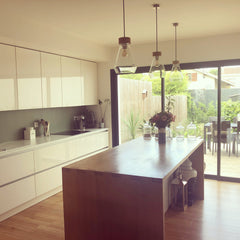 Maison d'architecte, neuve avec jardin et plancha, très lumineuse et calme au Bo Bordeaux, France Villa d'architecte avec jardin à 50m de Bordeaux ! Entire home vacation rental 44127984