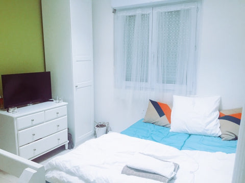 Le logement est idéalement situé en plein cœur de Bordeaux. <br />Il est parfait La Mure, France Appartement T1 très bien équipé  idéalement situé Entire rental unit vacation rental 49319834