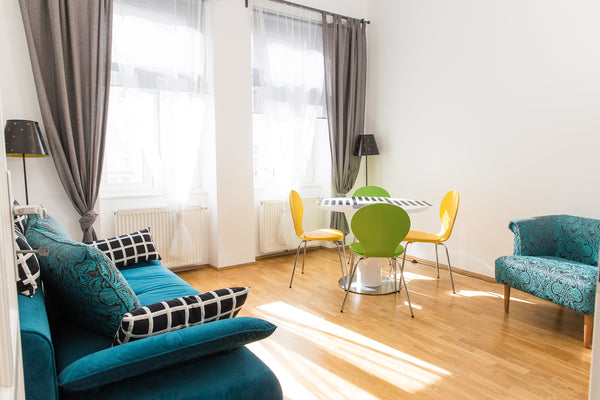 Super apartment mit Zugang zu grosser Dachterrasse.Zwei getrennte Schlafzimmer,  Vienna, Austria LUXURY DESIGN PLACE X Entire rental unit vacation rental 50380836