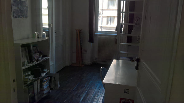 Mon logement est proche de le centre ville, les restaurants, l'art et la culture Lyon, France Appartement dans le centre historique (40 m carré) Entire rental unit vacation rental 14289063