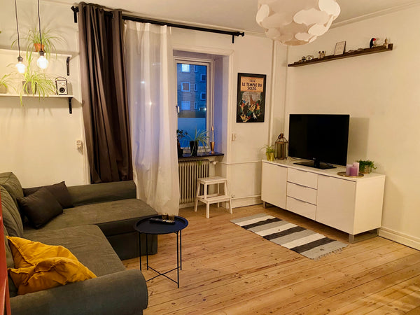 Cosy 2-room apartment located in the quiet part of CPH. 3.5km from the citycente Copenhagen, Denmark Cosy 2-room apartment in Copenhagen NV. 65kvm2 Entire condo vacation rental 24711455