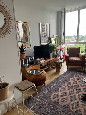 Nous sommes un couple franco-américain vivant au Bouscat depuis presque quatre a Le Bouscat, France Appartement lumineux et spacieux au Bouscat Entire condo vacation rental 32831620