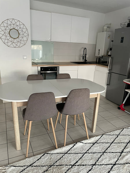 Maman d un enfant en bas âge je souhaiterai louer plutôt au femme active / étudi Bordeaux, France Chambre privé pour femme de passage Private room in rental unit vacation rental 48400367