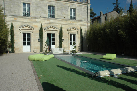 Maison avec piscine chauffée, grand séjour .<br />4 grandes chambres avec toutes  Idéal pour Vinexpo, grande maison avec piscine Entire home vacation rental 18062951