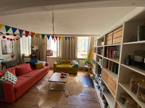 Simplifiez-vous la vie dans ce logement paisible et central.<br />Au cœur des Ch Bordeaux, France Appartement de charme au cœur des Chartrons Entire rental unit vacation rental 656288738995668502