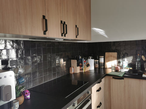 Mon appartement est un T2 très lumineux refait à neuf dans le quartier en dévelo Bordeaux, France Joli T2 lumineux dans le quartier Bastide Entire rental unit vacation rental 542494537233962100