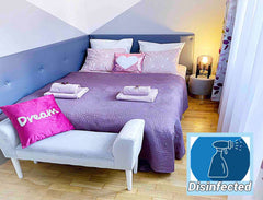 Ideal location between the airport and the historic center - a few minutes from  Prague, Czechia ❤️Apt Borislavka❤️3metro stations to OldTown,20min✈️ Entire rental unit vacation rental 25390709