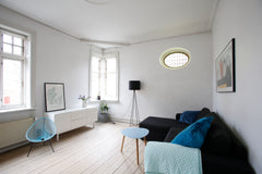 Du vil elske min bolig på grund af nabolaget, charmen, lyset og hyggen. Vores bo Copenhagen, Denmark Solrig lejlighed i byhus med altan Entire townhouse vacation rental 16944963