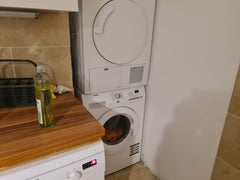Keep it simple at this peaceful and centrally-located place. <br /><br />A room   Room by hauptbanhof for long term Private room in condo vacation rental 575856429514844364