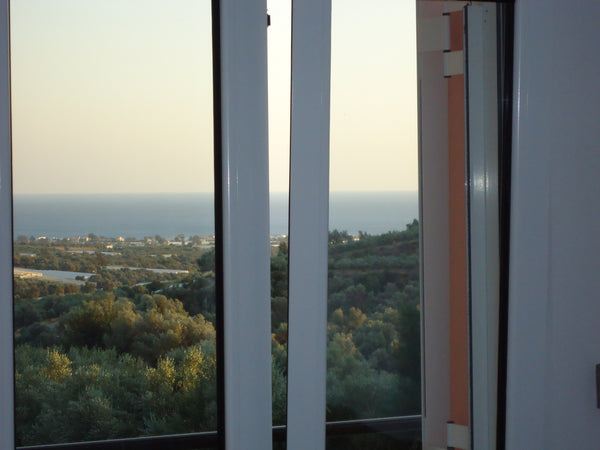 Kλήμα...θεωρείται κομβικό σημείο αφού απέχει λιγότερο από 15 λεπτά από τους αρχα Greece endless sea views Entire rental unit vacation rental 23334376