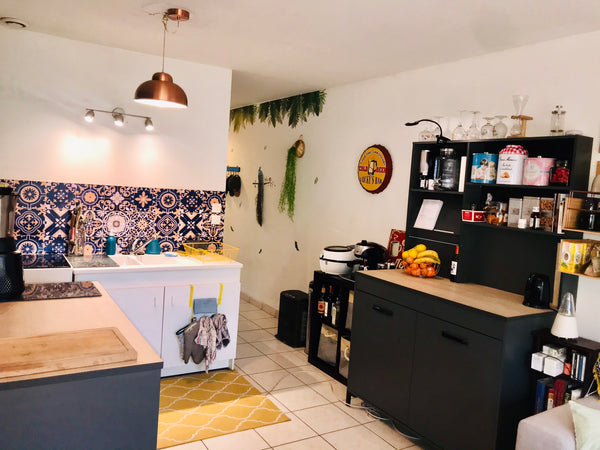 Ce Petit logement est calme et sécurisé. Le jardin clôturé permet d’accueillir d  La maison au coin de la forêt de Magudas Entire home vacation rental 47904178