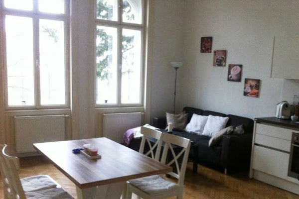 You get a lovely decorated room with tons of postcards on the walls and huge win Vienna, Austria Vienna bright double-bed room, subway next door Private room in rental unit vacation rental 22342591