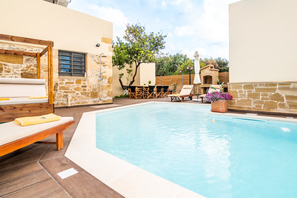 The ideal place for a relaxing, and comfortable escape in absolute privacy. Situ Chania, Greece White Lilium Villa Entire villa vacation rental 43653609