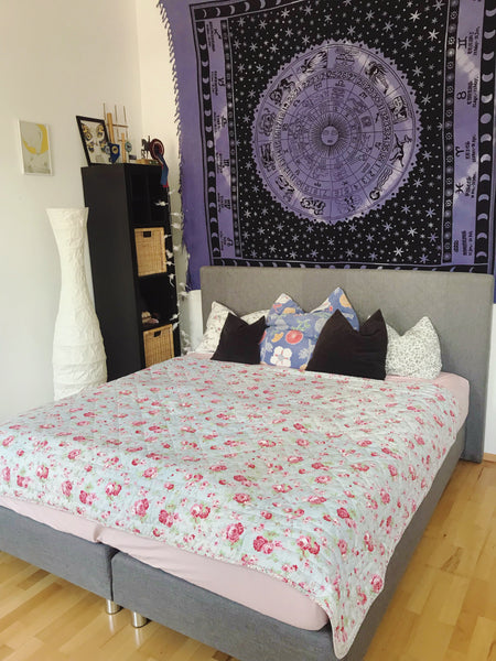 Our apartment is 10 minutes away by feet from Schloss Schönbrunn,2 min from Schw Vienna, Austria Very nice and bright room near Schloss Schönbrunn Private room in rental unit vacation rental 36442173
