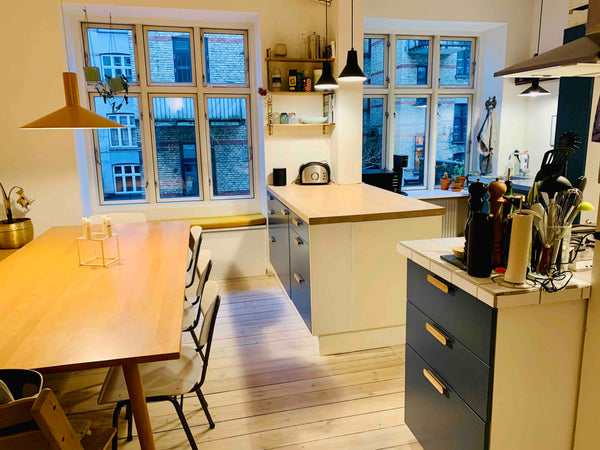 Open and bright apartment with large dining space, a cosy living room and a bed  Copenhagen, Denmark Charming home at lovely Østerbro Entire condo vacation rental 52578833