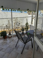 <b>The space</b><br />-It is a corner, completely renovated, single-family house  mm home near the Center Entire home vacation rental 699829616104077055