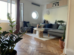 Notre appartement de 65m2 est au 2e et dernier étage d'un petit immeuble. Il est Nouvelle-Aquitaine, France T3 cité du vin 65m2 avec patio Entire rental unit vacation rental 597721028074930823
