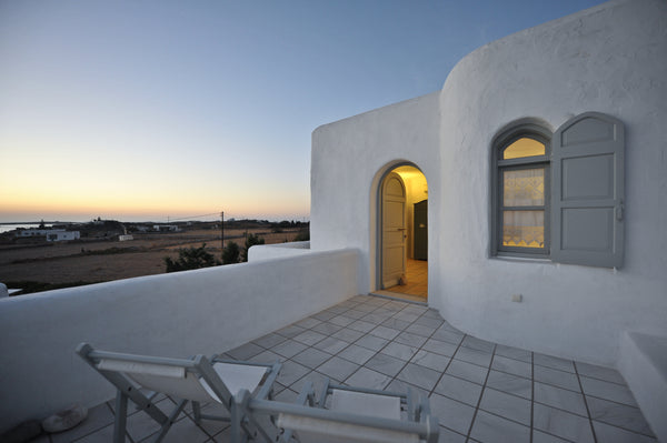 MariArtVillas is a residential complex consisting of 3 individual houses in the  Paros, Greece MariArt Cycladic Villas - Ostria (Studio) Entire home vacation rental 24176457