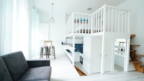 Vous séjournerez dans un bel appartement rénové et charmant dans le centre de Bo Bordeaux, France Bel Appartement tout équipé / Place Saint Michel Entire rental unit vacation rental 43298722