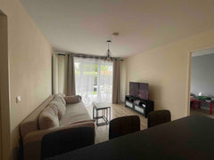 Je propose mon appartement entièrement équipé avec terrasse et petit jardin. Cui Bordeaux, France Appartement proche aéroport/Parc des expo Entire condo vacation rental 40982710