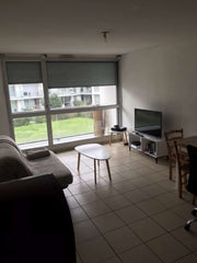 Appartement familiale située rue leybardie, se trouve tout type de commerce auto Bergerac, France Appartement Cité du vin Entire condo vacation rental 42446978