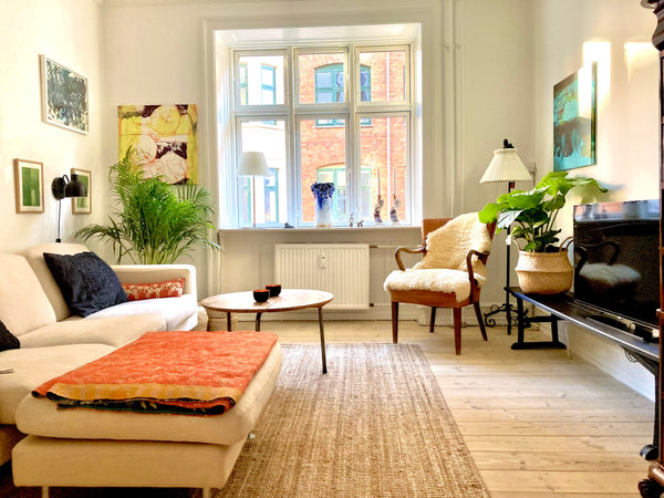 Charmerende og hyggelig 4- værelses lejlighed - fredeligt beliggende - centralt   102 m2 charmerende og unik lejlighed på Nørrebro Entire condo vacation rental 54324630