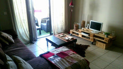 Jolie T2 dans résidence calme proche des quais et de l'hyper-centre de Bordeaux. Bordeaux, France T2 Bordeaux Chartrons Entire rental unit vacation rental 7288558