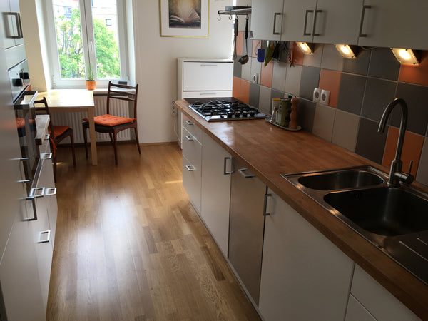 <b>The space</b><br />Privat dopple room in Wien Meidling. Perfect public transp Vienna, Austria 10min to center and Schönbrunn Private room in rental unit vacation rental 1130156
